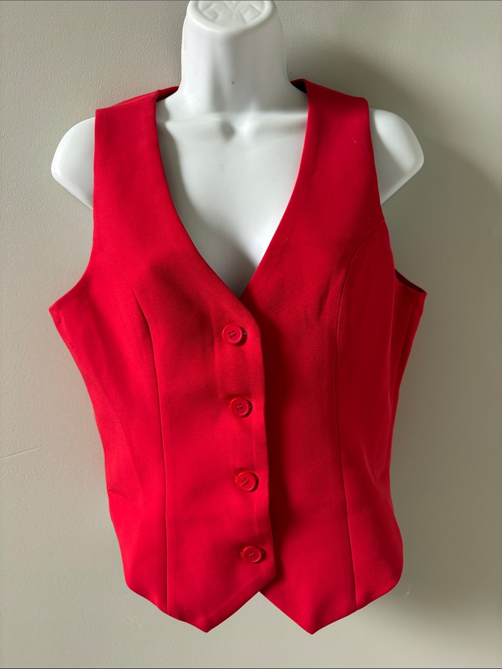 NWOT Classic Red Button Front Vest by QUINSEN, Small